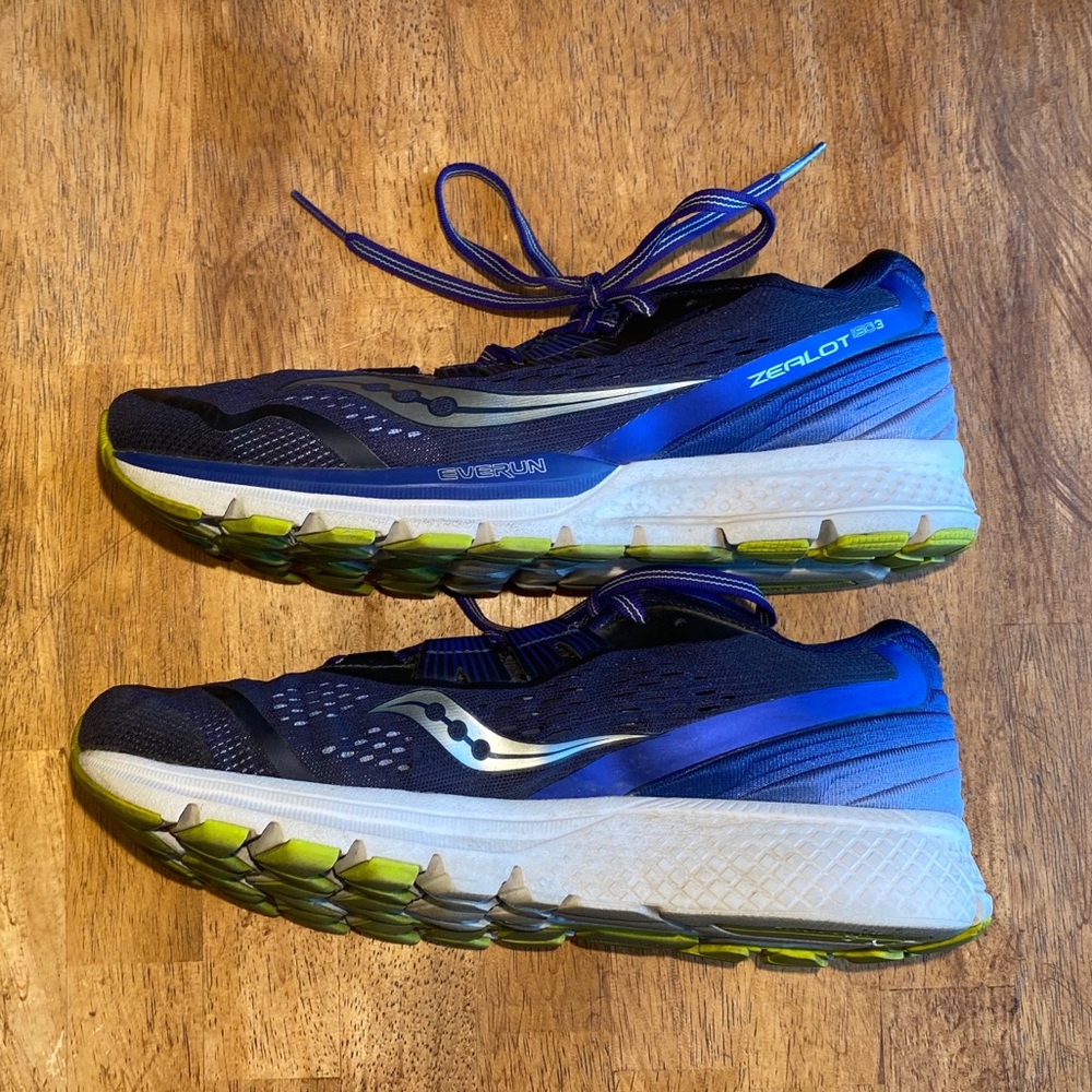 Saucony Zealot Iso 3 Running Shoes View 4